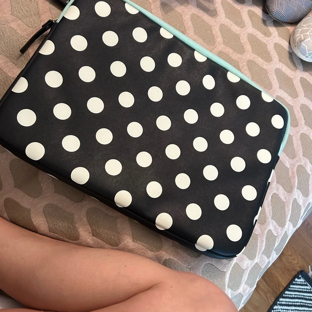 Polka Dot Laptop Sleeve